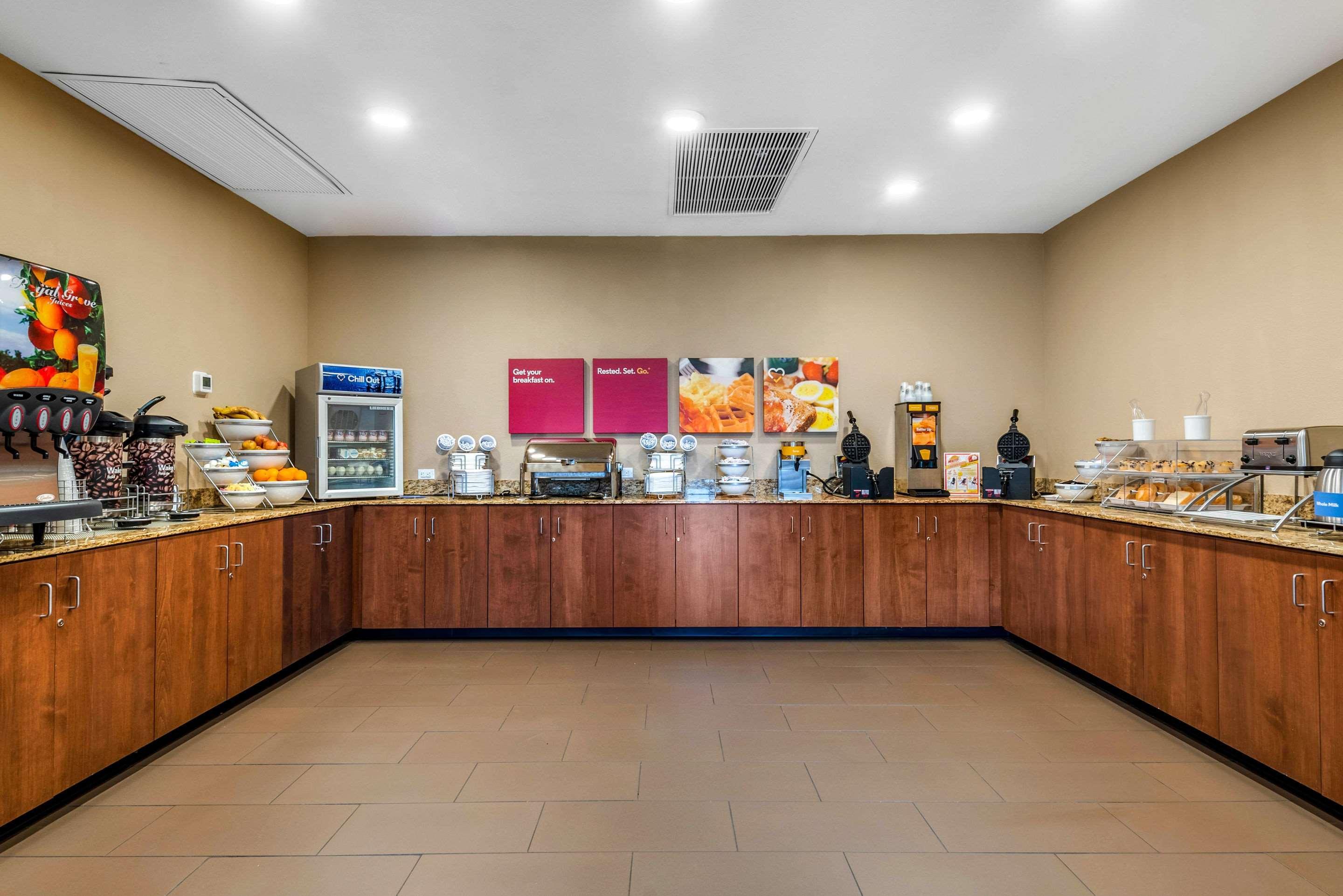 Comfort Suites Denver Near Anschutz Medical Campus Аурора Екстериор снимка