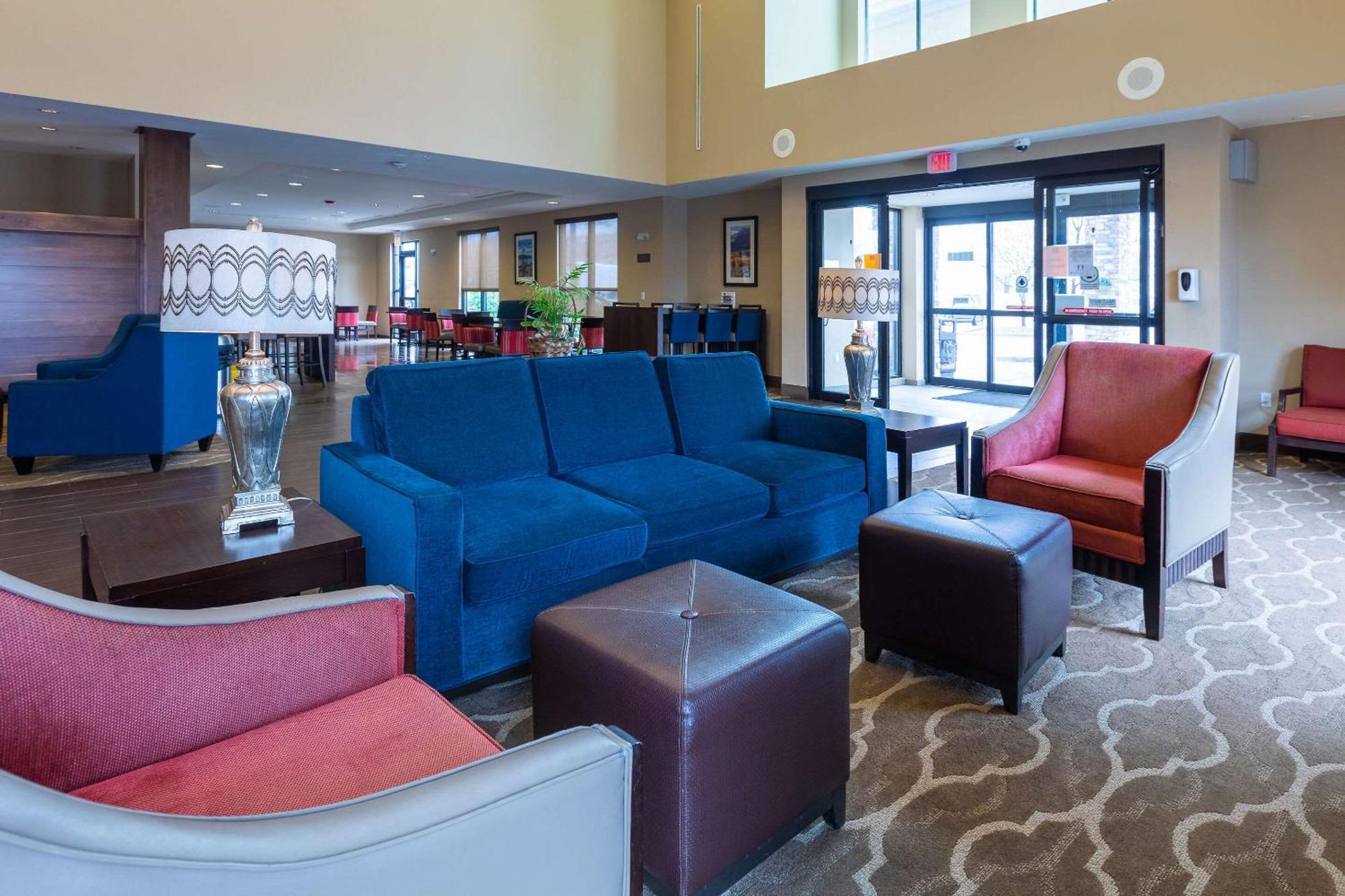 Comfort Suites Denver Near Anschutz Medical Campus Аурора Екстериор снимка