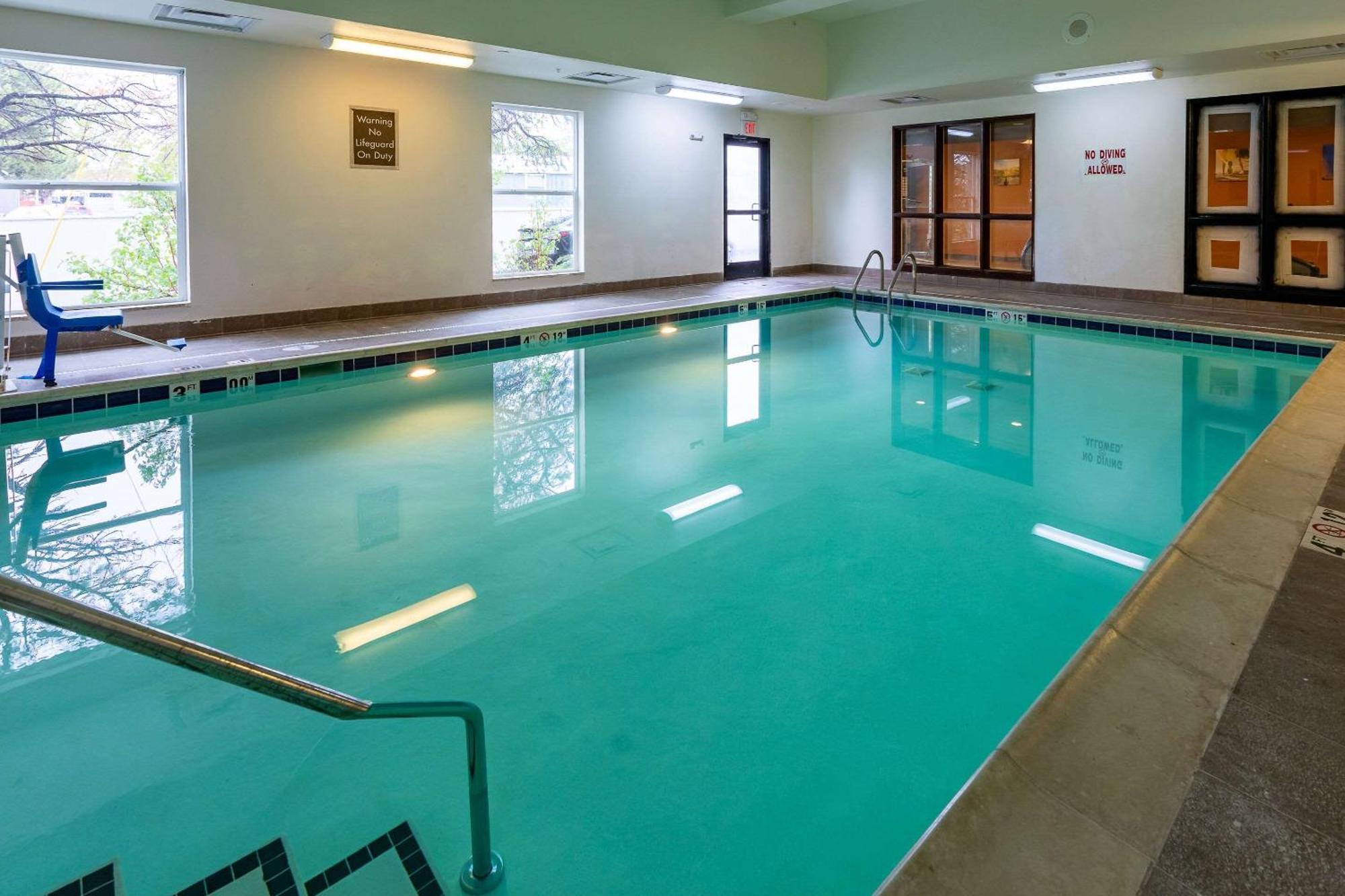 Comfort Suites Denver Near Anschutz Medical Campus Аурора Екстериор снимка
