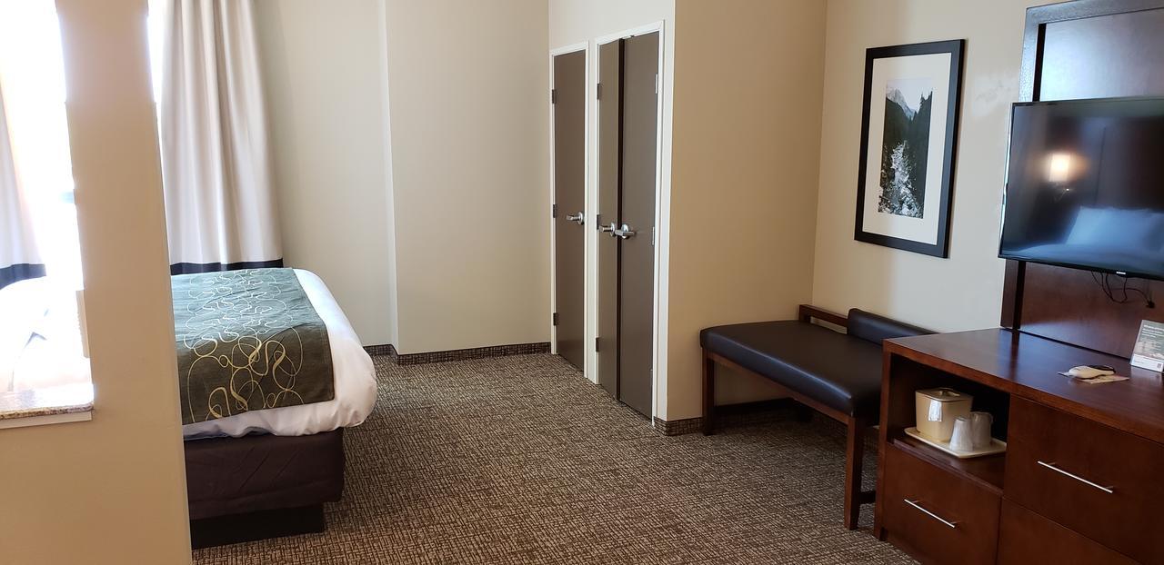 Comfort Suites Denver Near Anschutz Medical Campus Аурора Екстериор снимка